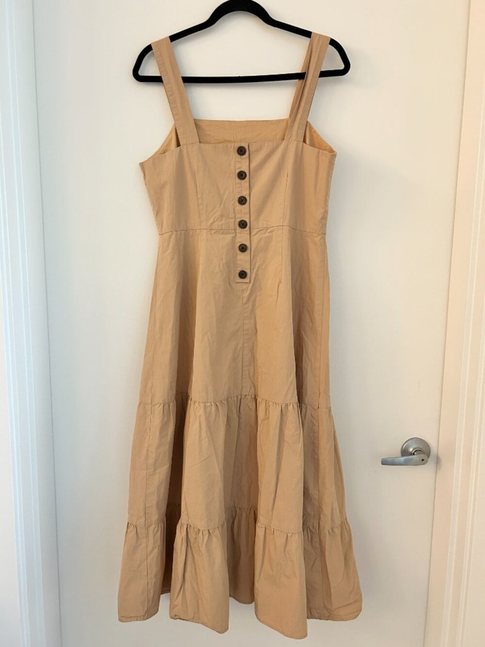 Madewell Button-Back Tiered Midi Sundress in Earthen Sand Size 10 - Picture 4 of 8